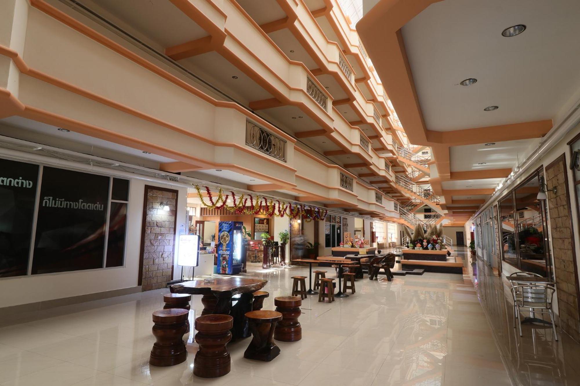 Wangburapa Grand Hat Yai Exterior foto